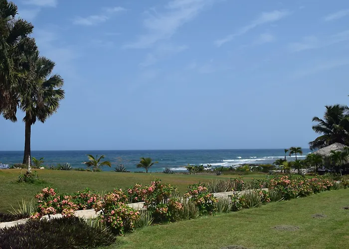 Hotel El Quemaito - Luxury Oceanfront Retreat