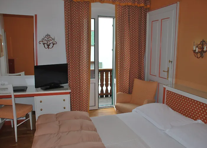 Hotel De La Poste