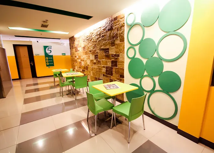 Go Hotels Iloilo