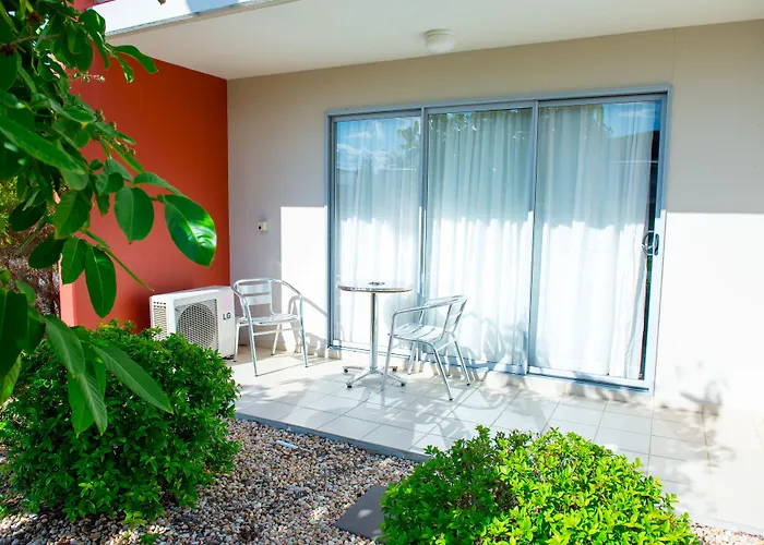 Capella Coach Inn