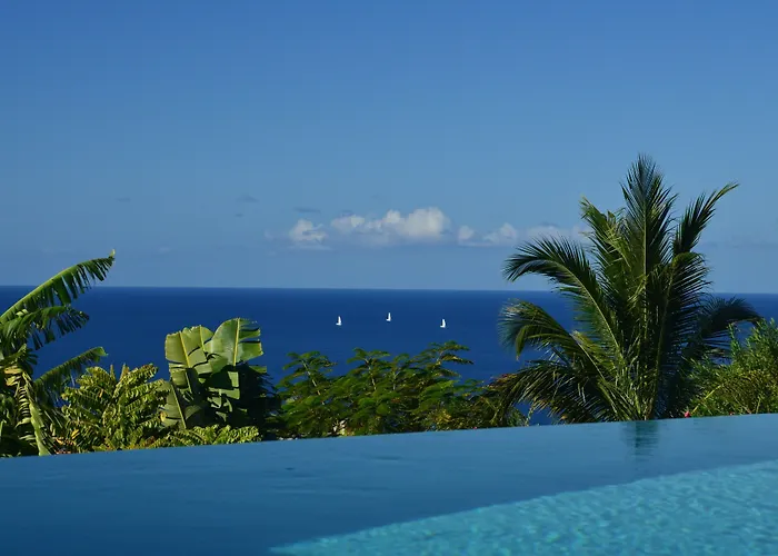 Tet Rouge Resort