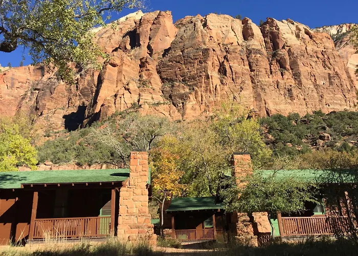 Zion Lodge