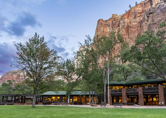 Zion Lodge