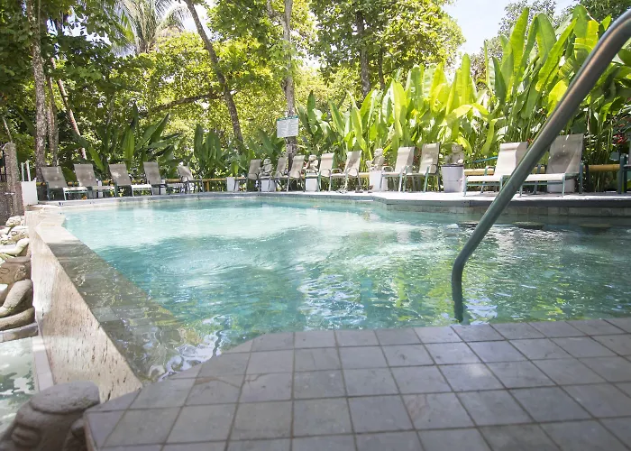 Hotel Verde Mar Direct Beach Access