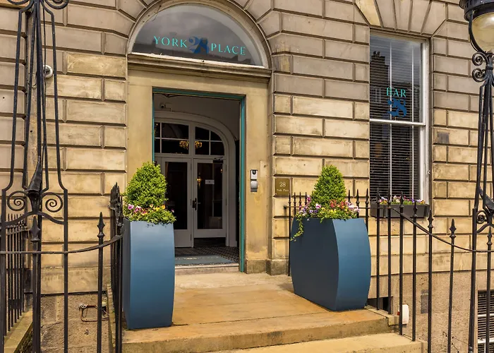 28 York Place Hotel
