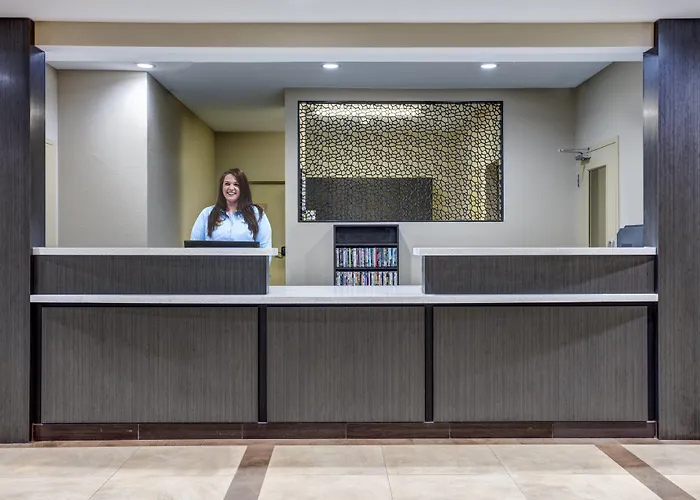 Candlewood Suites Cut Off - Galliano By Ihg