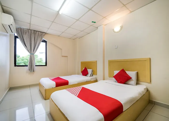 Oyo 301 River Inn Hotel