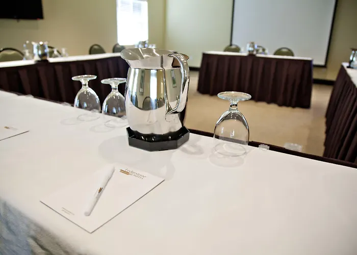 Ledgestone Suites Hotel Vernal