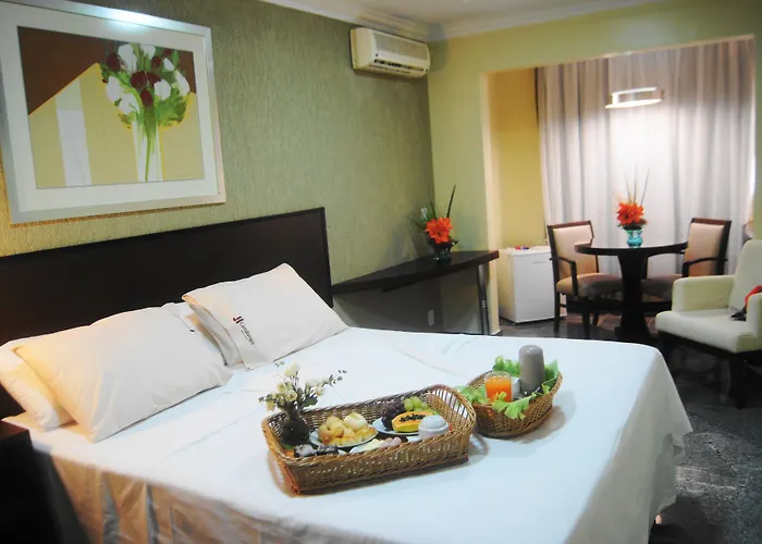 Candango Aero Hotel