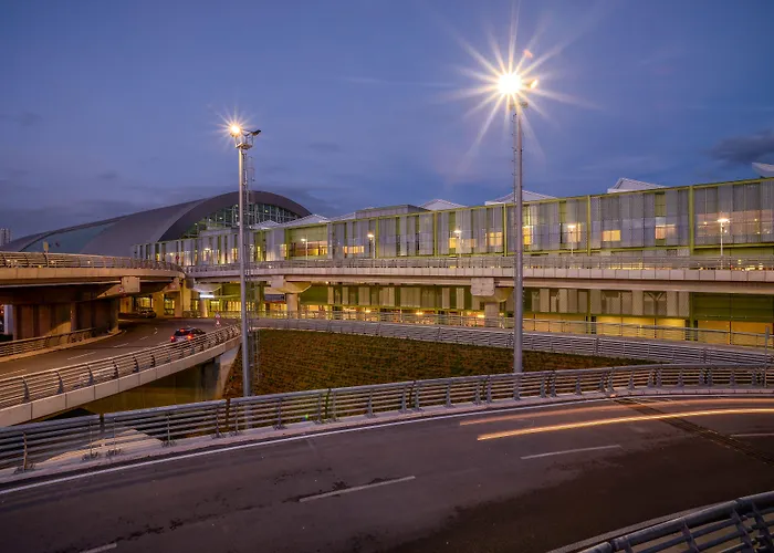 Tav Airport Hotel Izmir