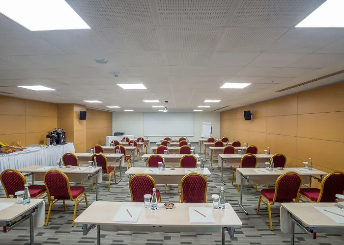 Tav Airport Hotel Izmir