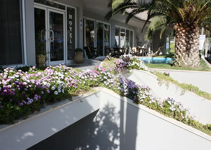 Hotel Cariatis
