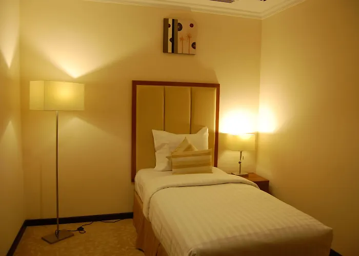 Golden Ocean Hotel