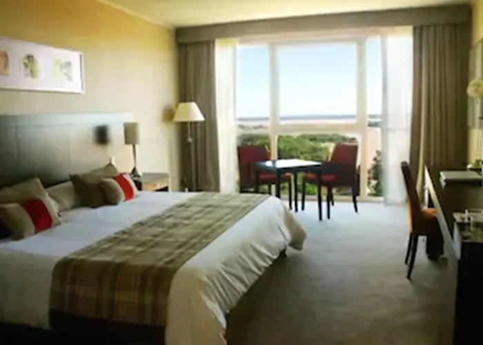 Howard Johnson Plaza Resort & Casino Mayorazgo