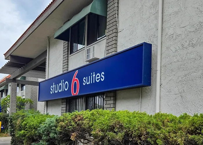 Studio 6 Suites Santa Ana, Ca