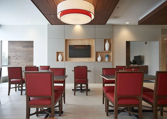 Holiday Inn Express & Suites St. John'S Airport By Ihg