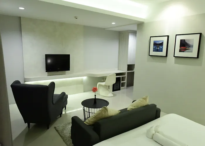 Trendy Hotel