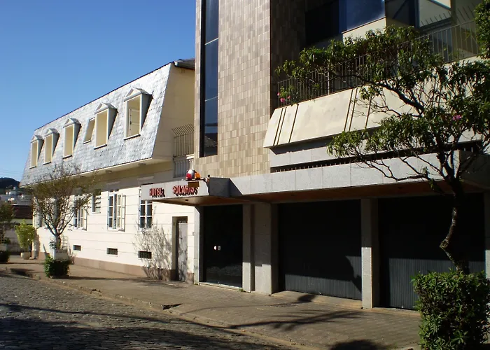 Hotel Solaris