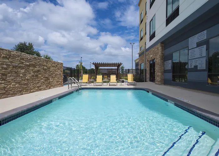 Fairfield Inn & Suites By Marriott Houston Pasadena