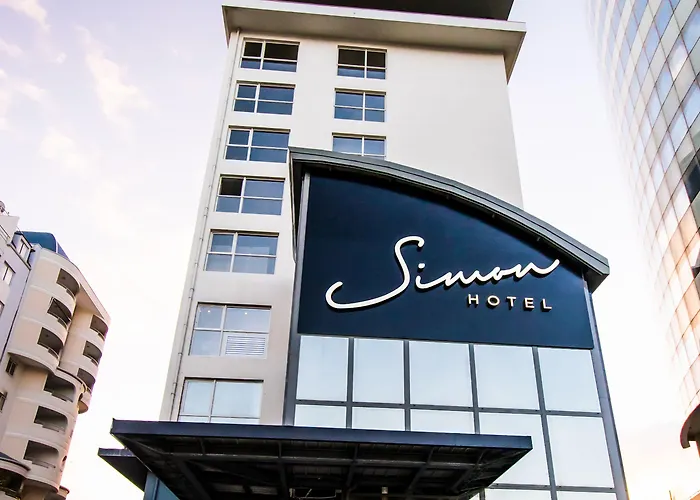 Simon Hotel