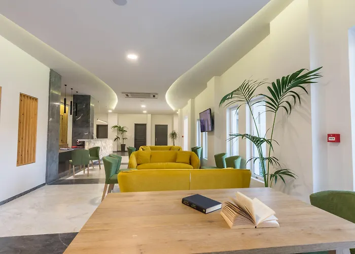 Hotel Exotica