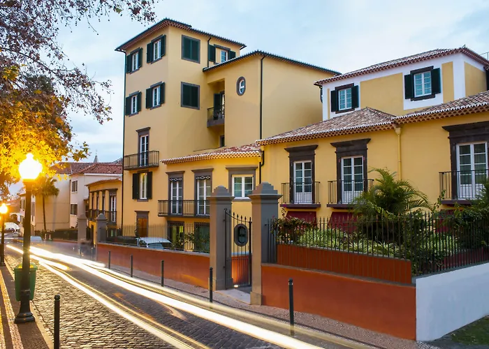 Castanheiro Boutique Hotel
