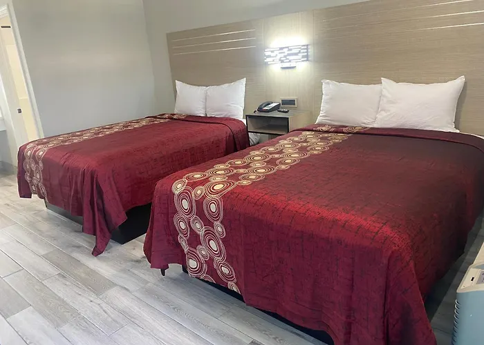 Mayfair Inn Onratio Airport & Convention Center