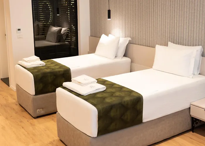 Hotel Ari
