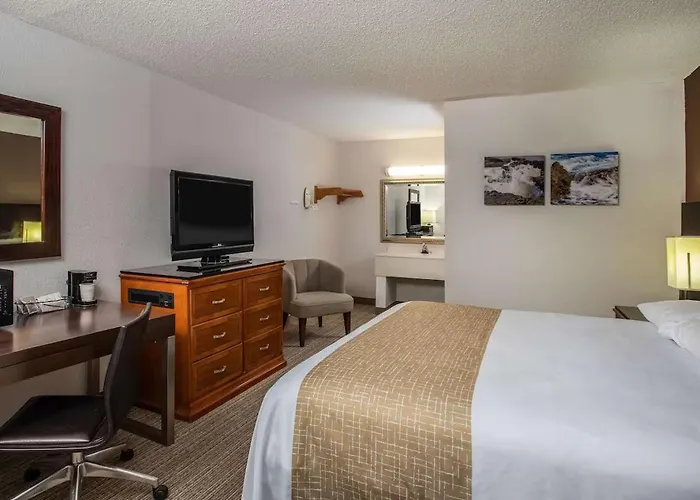 Three Rivers Motel