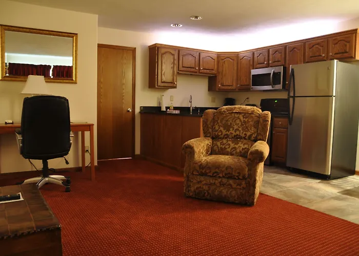 Shepherd Mountain Inn & Suites