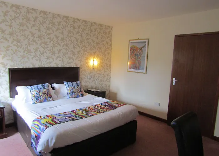Hunters Lodge Hotel