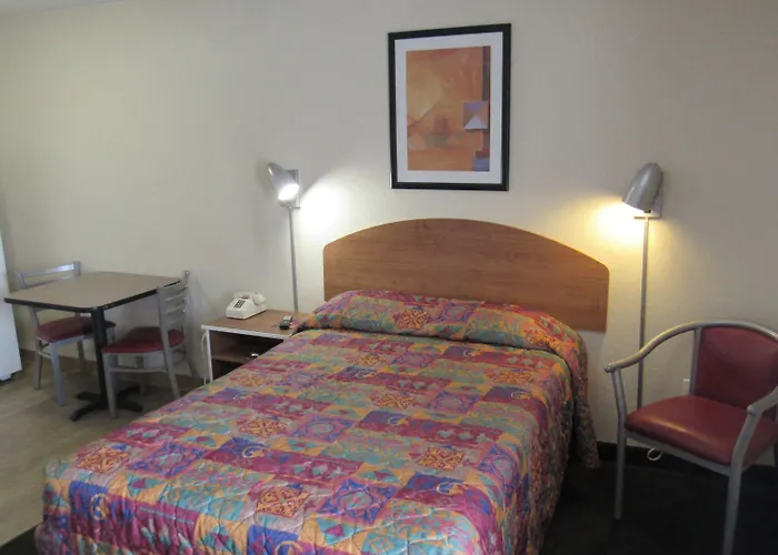 Intown Suites Extended Stay Nashville Tn - Bellevue