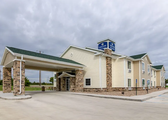 Cobblestone Inn & Suites - Oberlin
