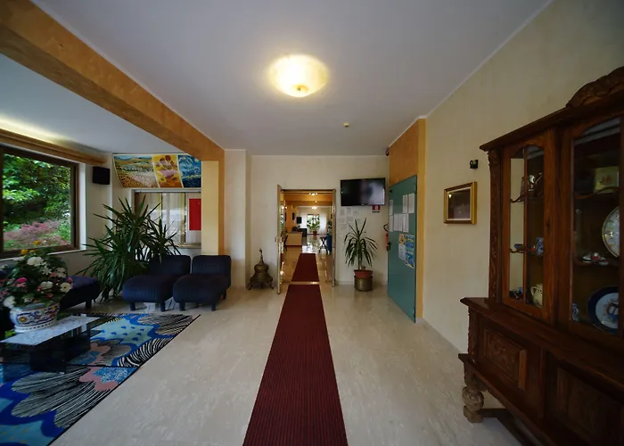 King Hotel