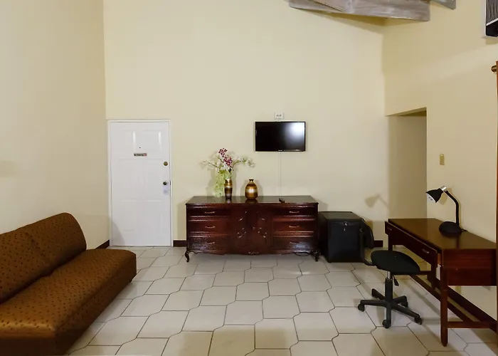 Jasmine Inn
