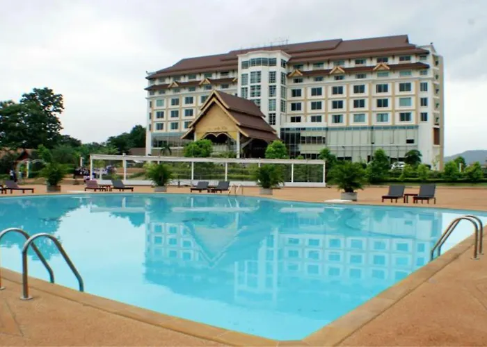 Arawan Riverside Hotel