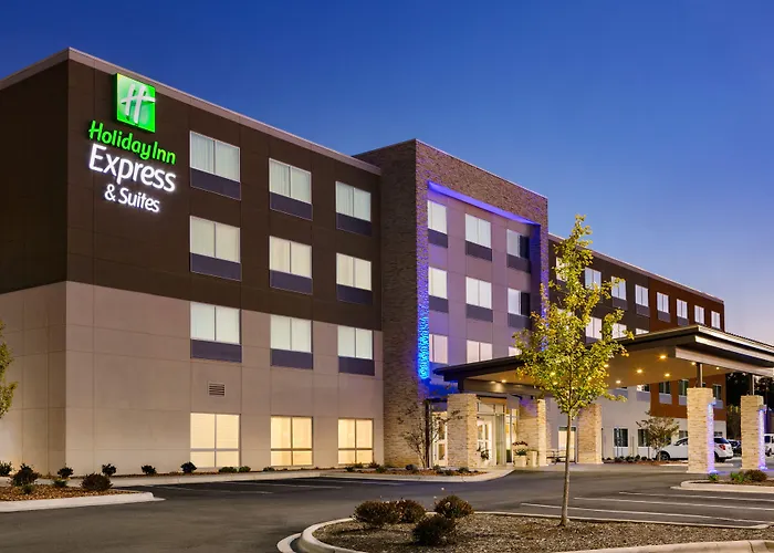 Holiday Inn Express & Suites Salisbury By Ihg
