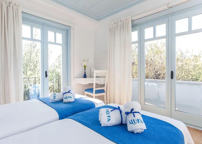 Alura Hotel