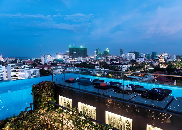 Aquarius Hotel And Urban Resort