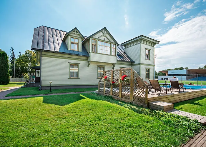 Kurgo Villa Hotel