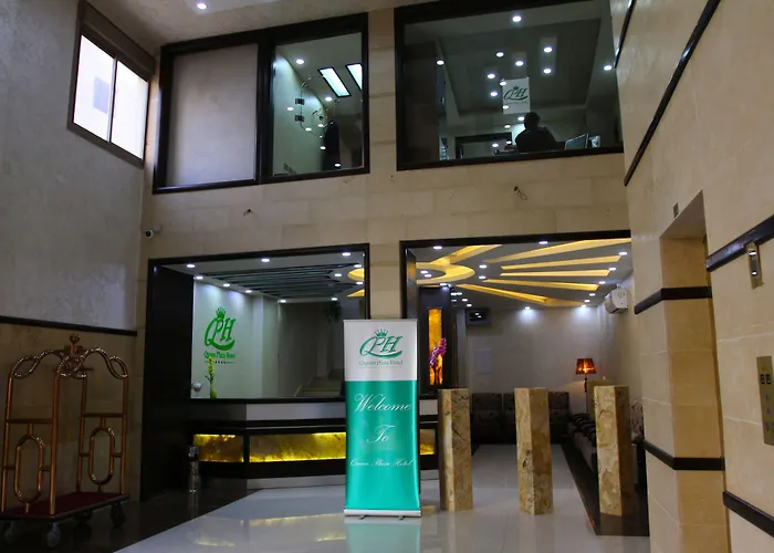 Queen Plaza Hotel