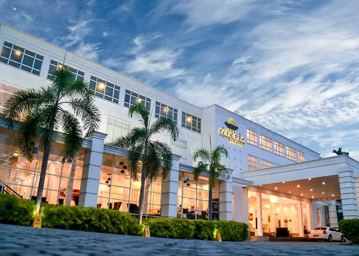 The Covanro Airport Hotel - Katunayake