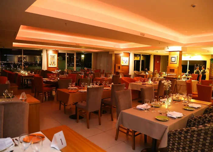De La Trinidad Hotel