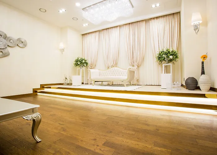 J Square Hotel And Wedding