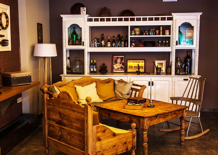 Theano Hotel
