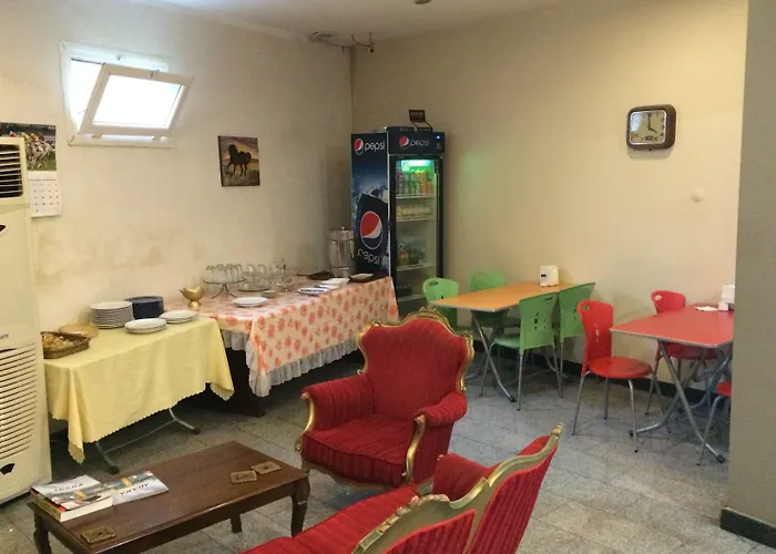 Uenver Hotel