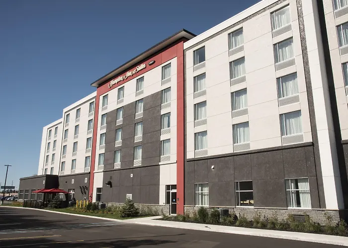 Hampton Inn & Suites By Hilton Thunder Bay