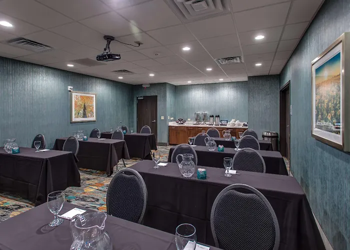 Hampton Inn & Suites-Wichita/Airport, Ks