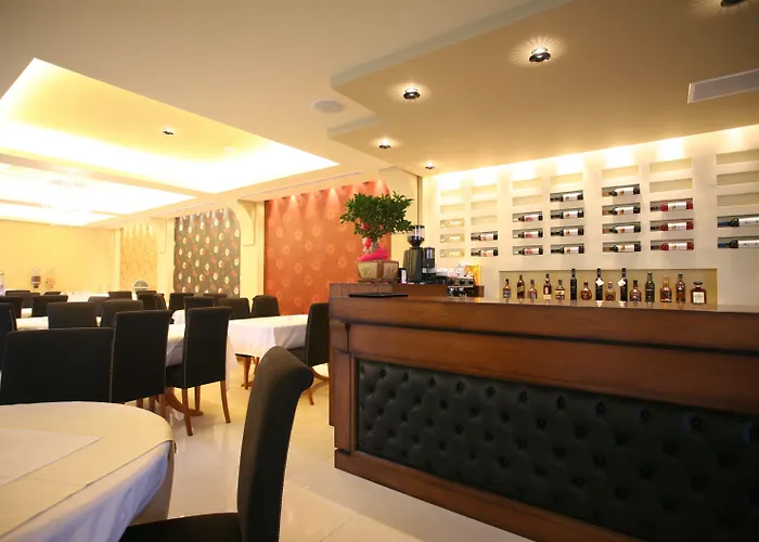 Hotel Tesoro