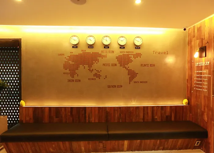 Noel Business Hotel